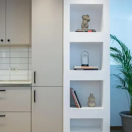 Appartement Superb River Views 1br + Parking Boekarest