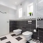 Superb River Views 1br + Parking