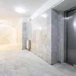 公寓 Superb River Views 1br + Parking *