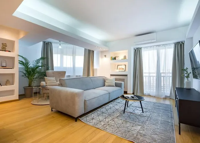 Superb River Views 1br + Parking Apartament *