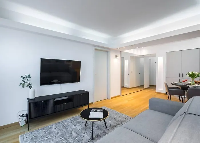 Apartman Superb River Views 1br + Parking *