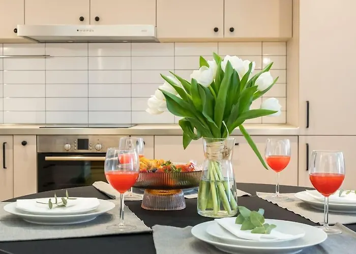Superb River Views 1br + Parking * Bucharest